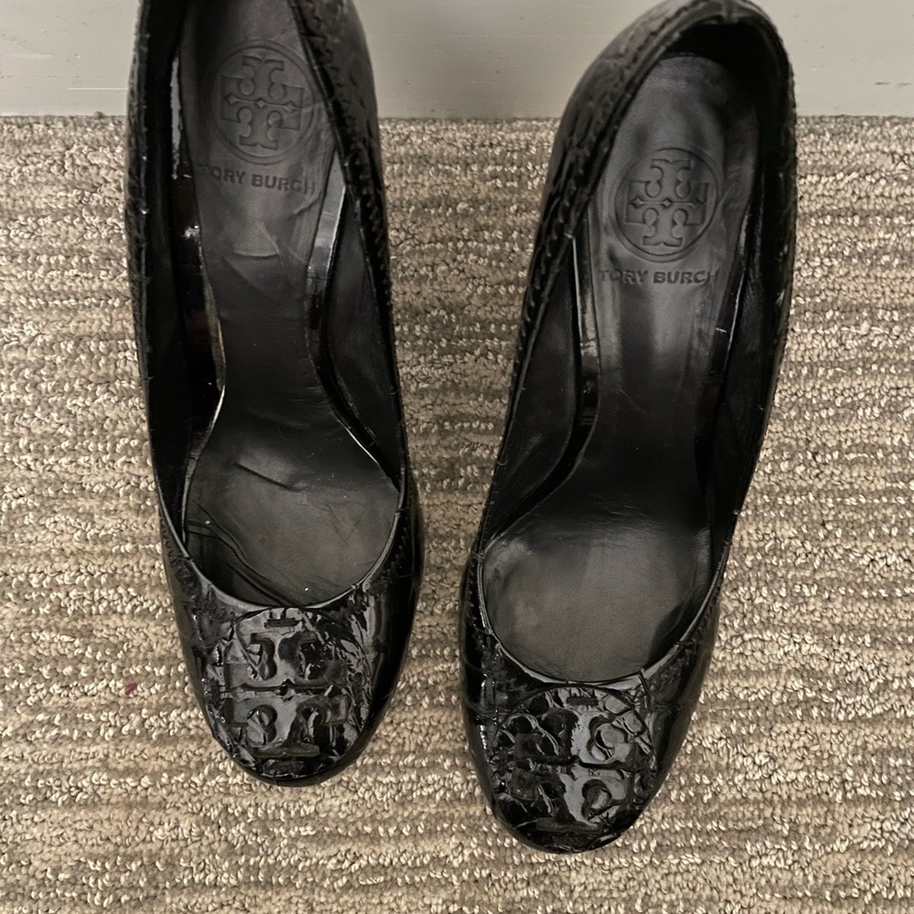 Tory Burch wedges